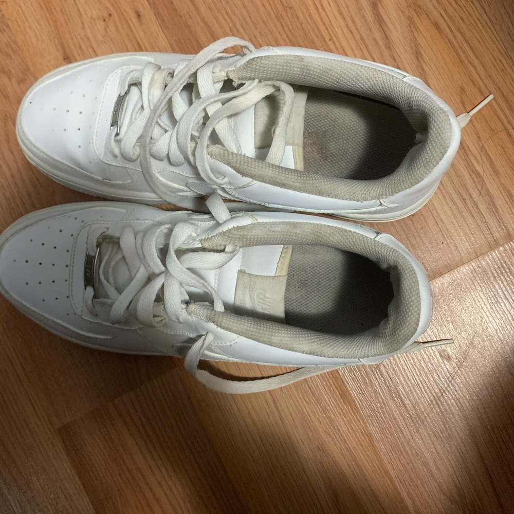 WHITE AF1